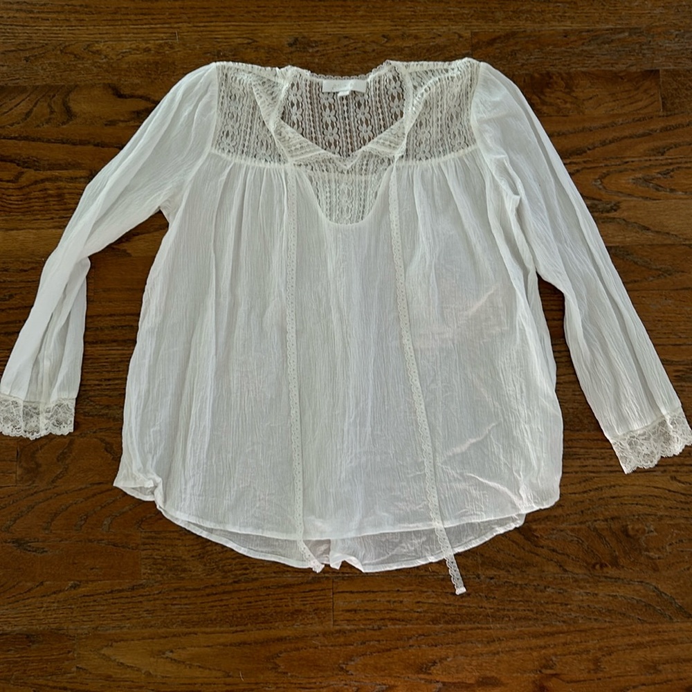 Anthropologie eri + ali white top with lace detail size xs